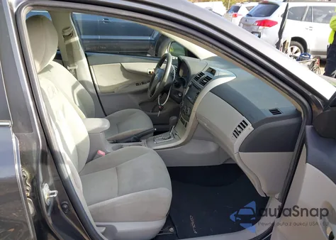 2013 Toyota Corolla Le z USA, uszkodzony, nr VIN 2T1BU4EE1DC959539